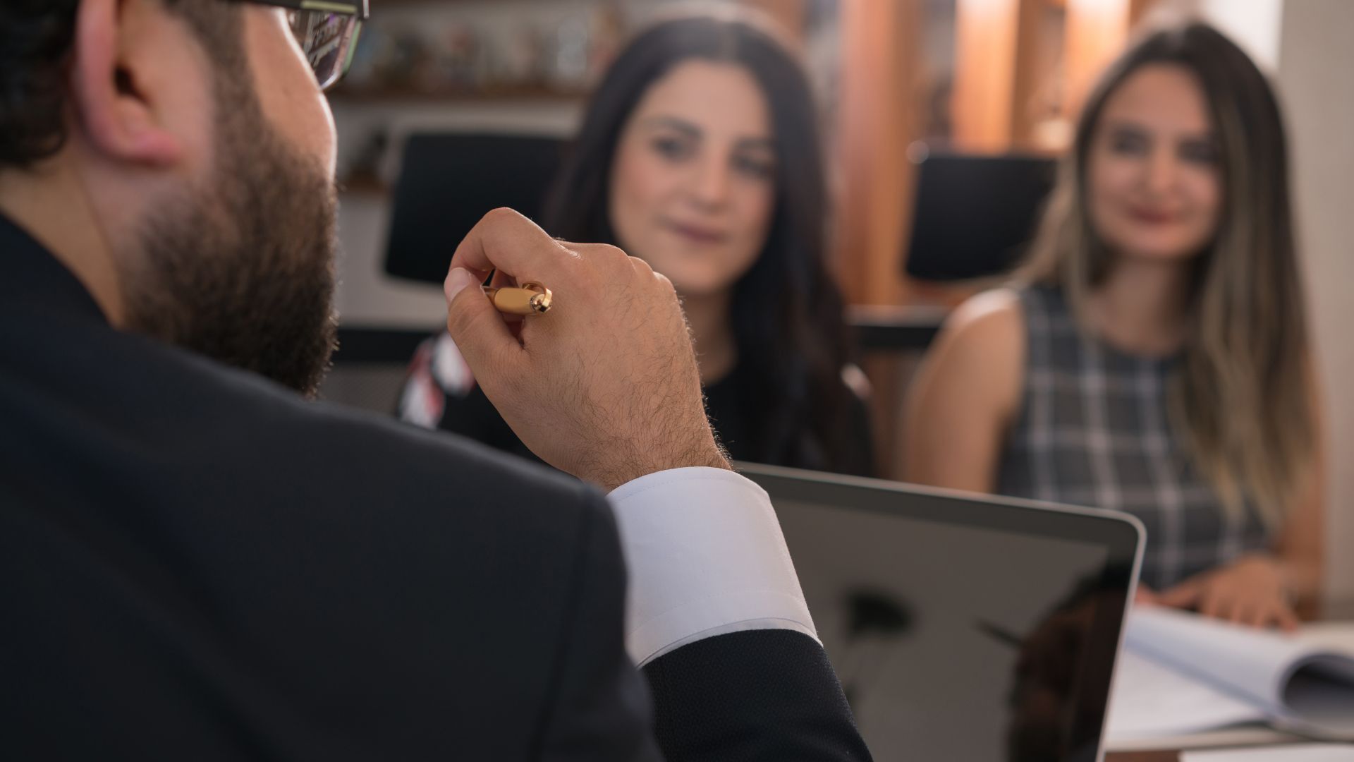 Agência de marketing para advogados: como escolher a parceira certa e evitar prejuízos