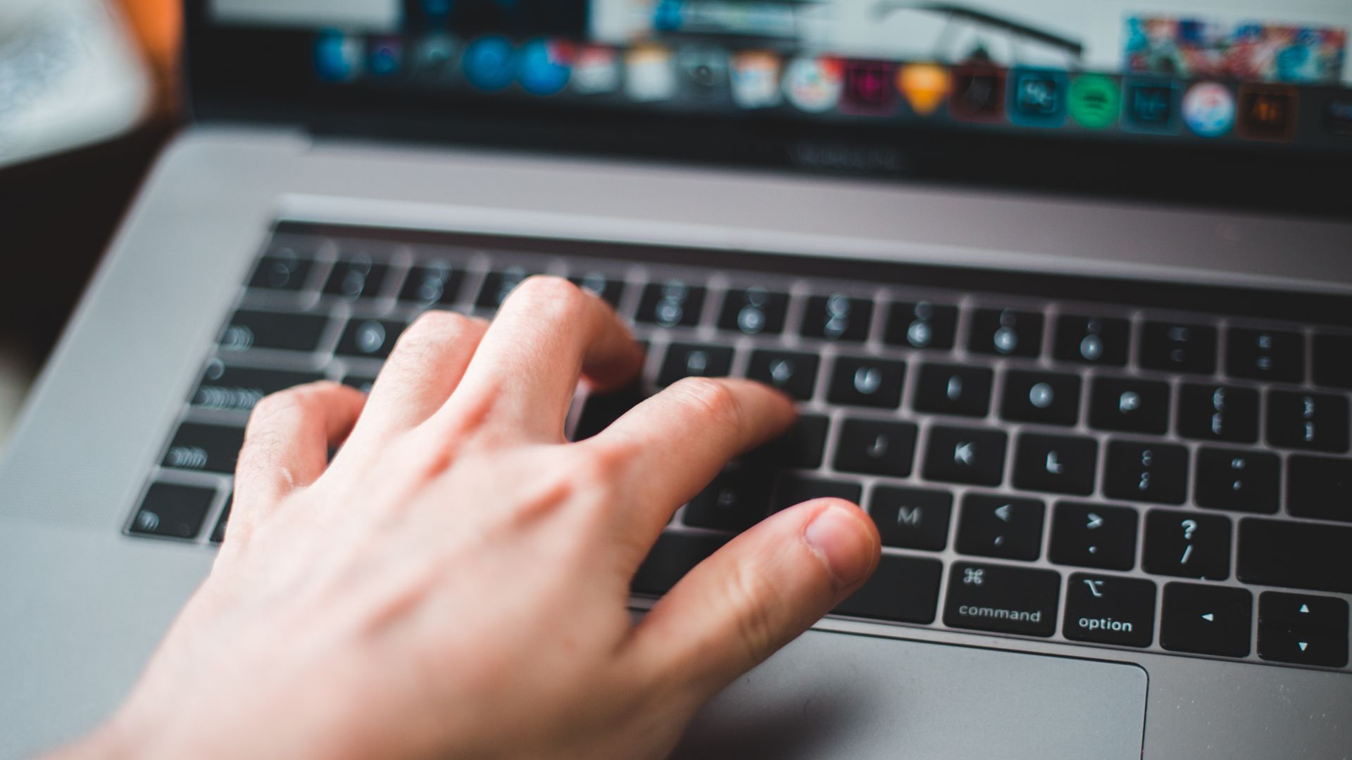 Descubra como otimizar seu escritório no Google Maps e aumentar sua visibilidade local com estratégias eficazes de marketing jurídico.