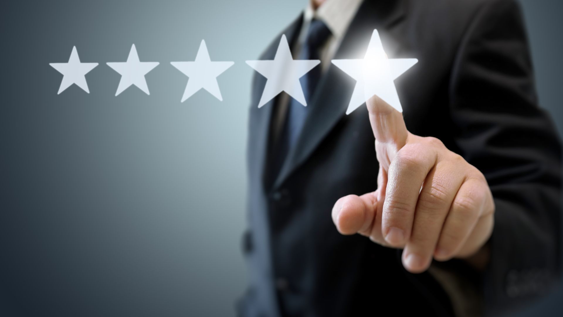 Descubra como se destacar na busca por advogados no Google e conquistar mais clientes com dicas de marketing jurídico eficazes.