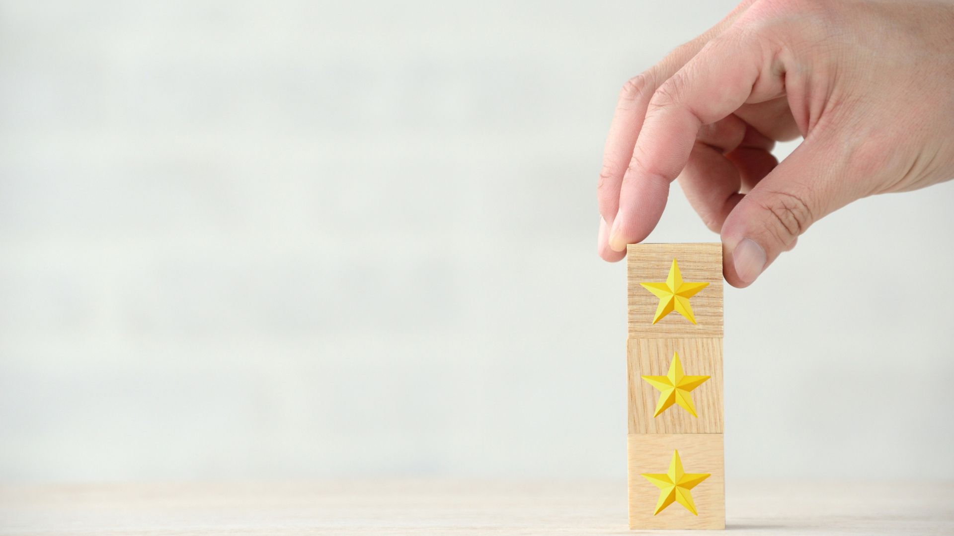 Descubra os erros comuns em campanhas de Google Ads para advogados e aprenda a otimizar sua estratégia e atrair novos clientes.